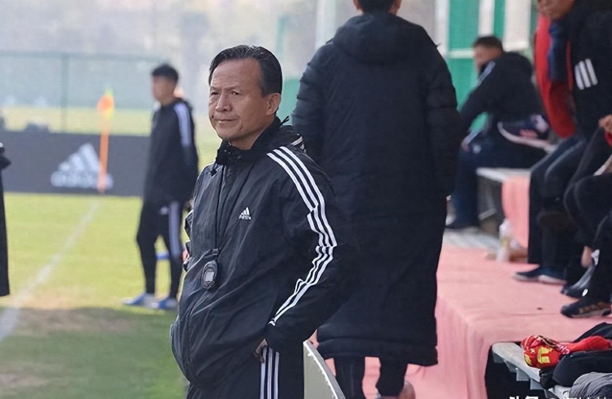 OD体育官网-申城传奇教练，曾获5运会金牌，当过申花上港主帅，69岁仍不退休